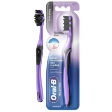 ORAL_B Зубная щетка PRO3D White с Древесным углем 40 1шт