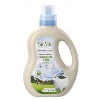 BioMio гель для стирки 900мл с пятновыводителем BIO-LAUNDRY GEL 2-IN-1